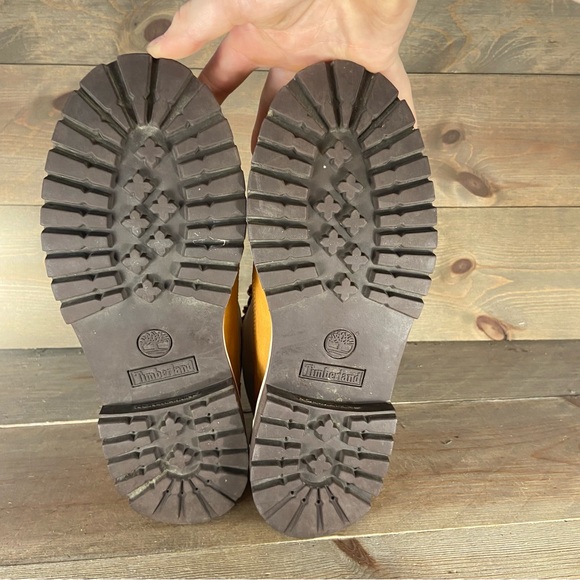 Timberland Womens size 6 shoes wheat brown lace up ankle chukka boots - Picture 7 of 8